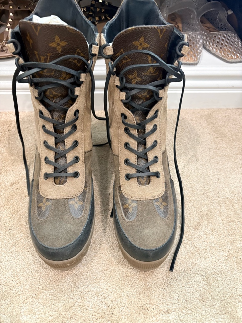 Louis Vuitton Monogram Lace-Up Combat Boots - Laureate Desert Boot - 39.5 w/ box - Picture 2 of 7